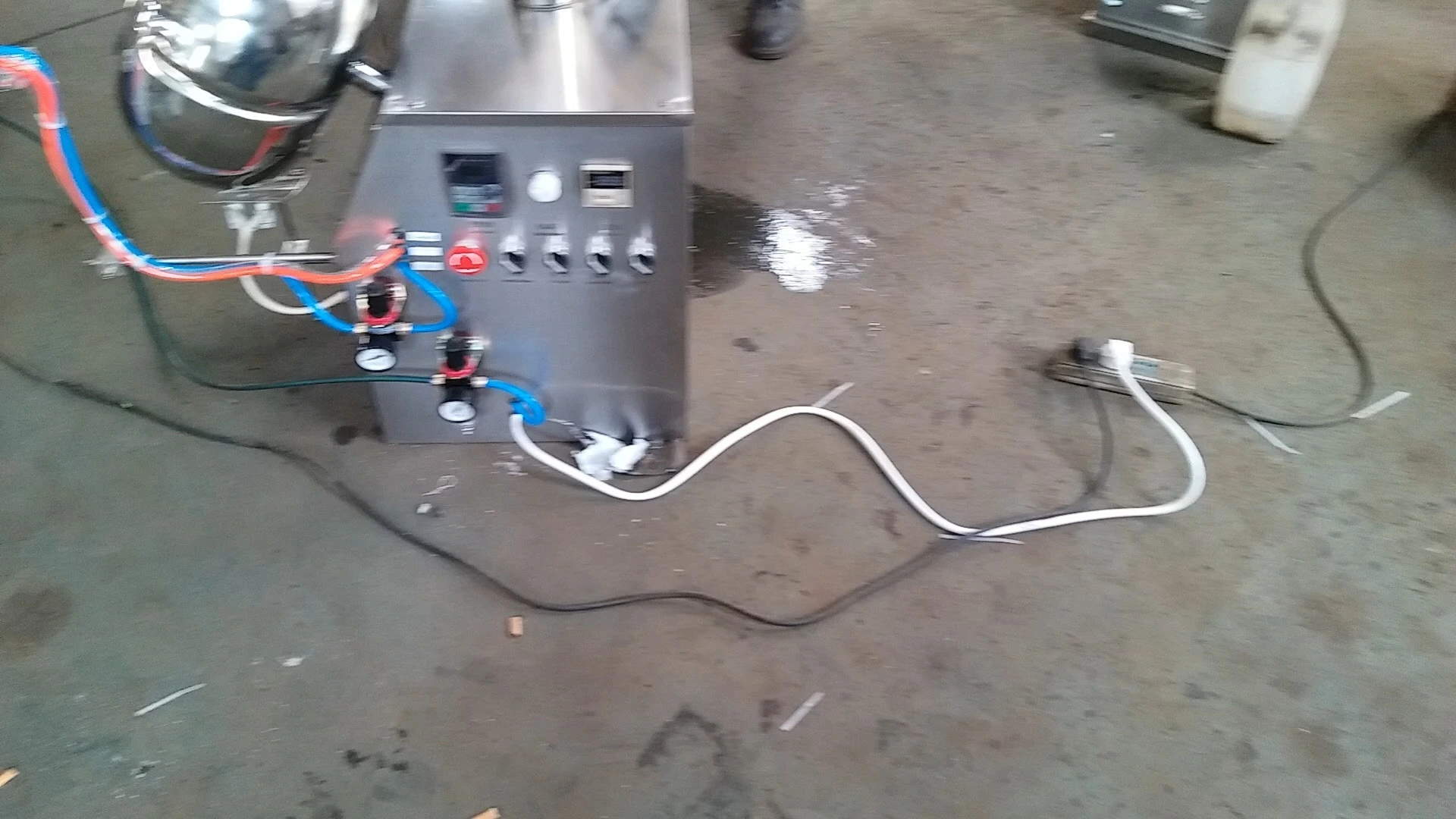 BY Series Simple film coating machine 1