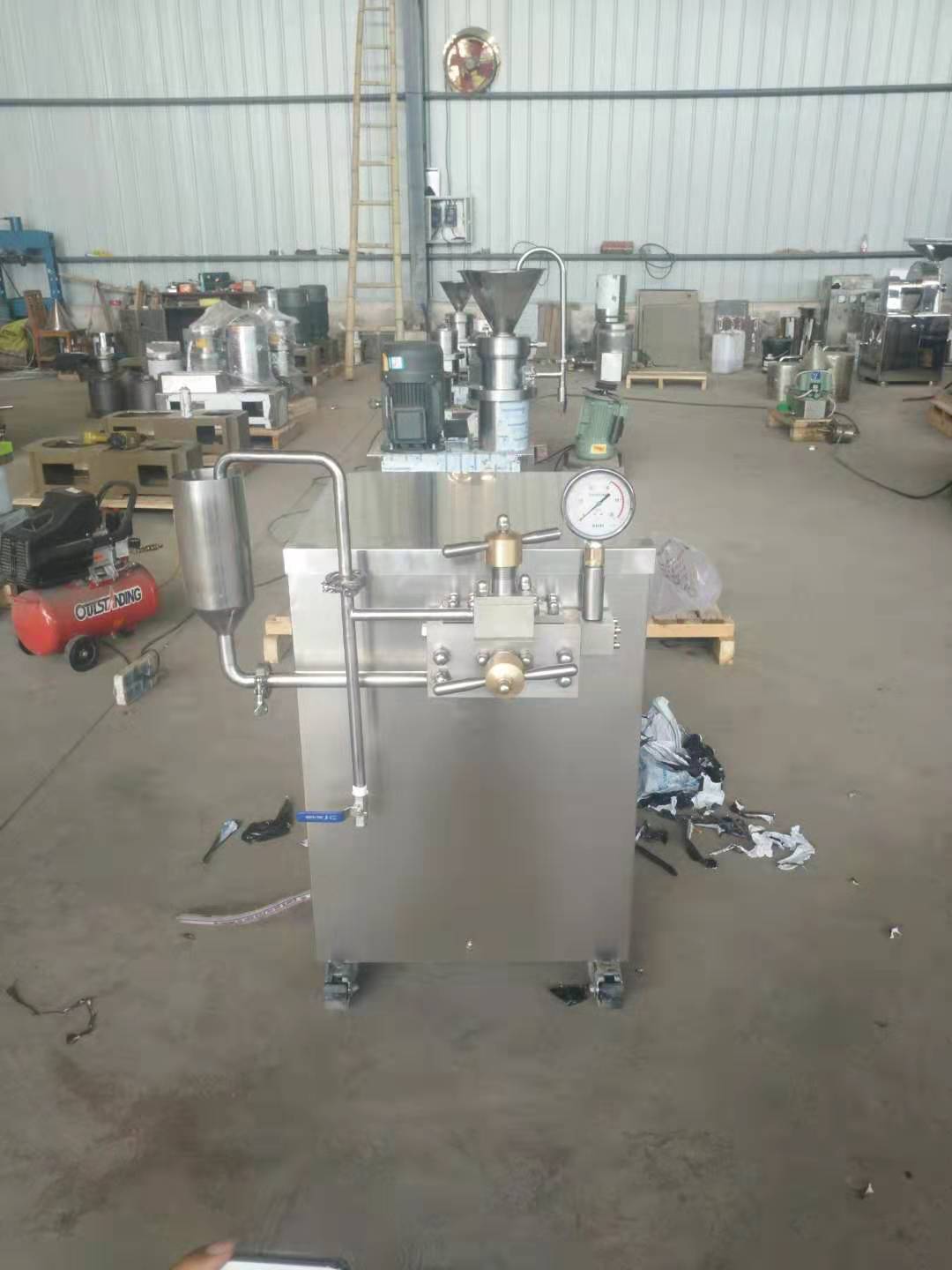 Homogeneizador de leche vertical de alta eficiencia 3