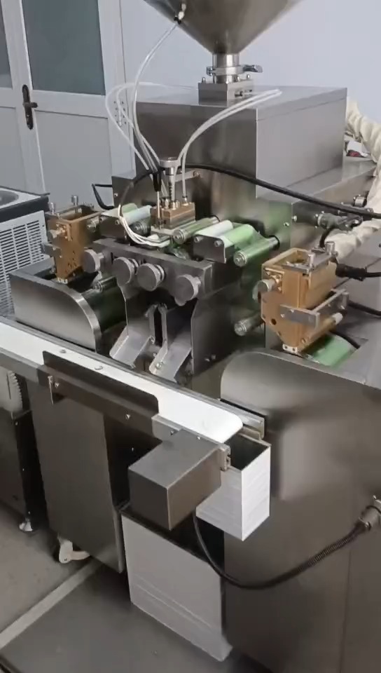 Linia produkcyjna kapsułek żelowych 1