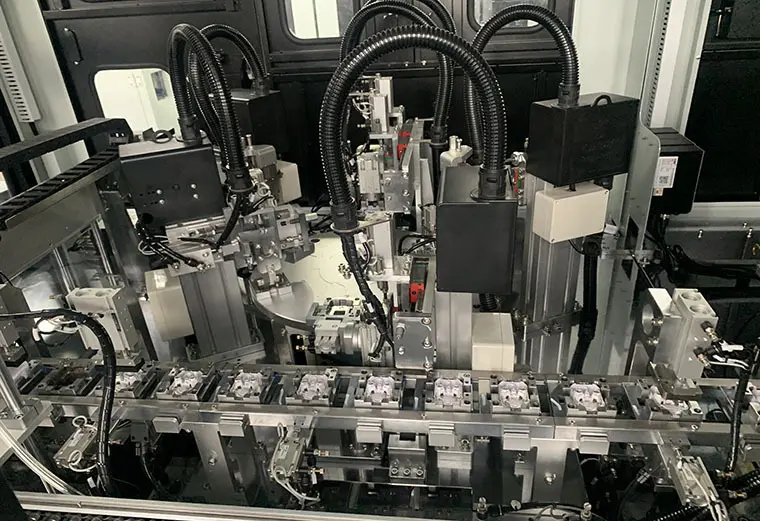 Assembly Line Machines - - Yicheng-1 7