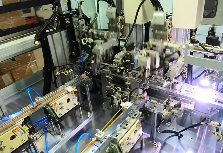Automatische Thermostatschalter-Maschine für Artikel 11 1