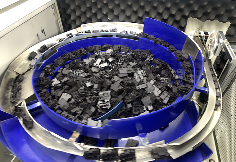 Custom-made Switch Assembly Automatic Machine 5