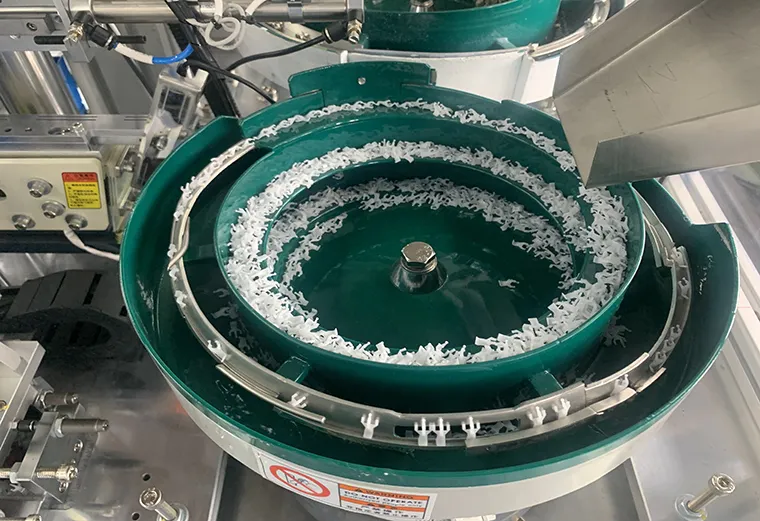 Safety Airbag Assembly Machine - - Yicheng 4