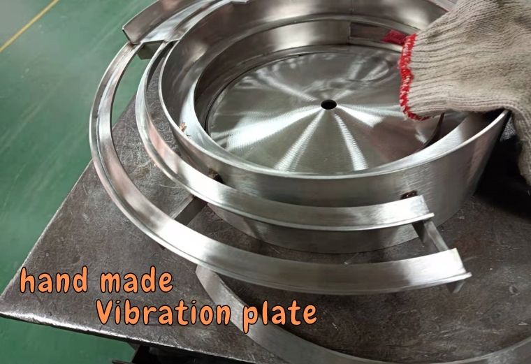 Small parts Vibratory Bowl Feeders Vibrating Disk For Automatic Feeding System 4