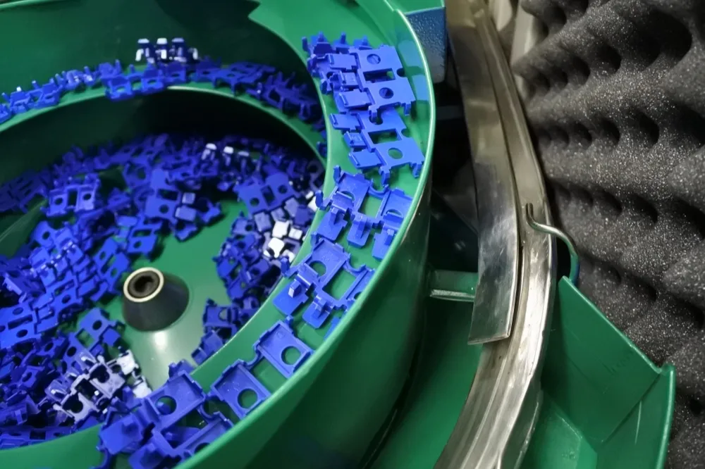 Assembly Line Machines - - Yicheng 9