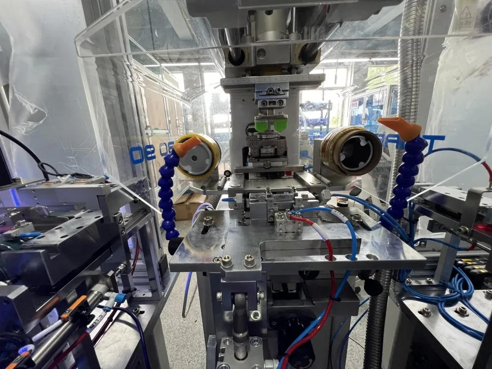 Electronics Assembly Machine by Yicheng 6