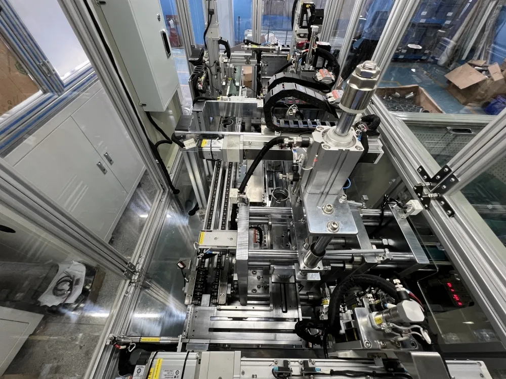 Automated Assembly Equipment - - Yicheng-1 3
