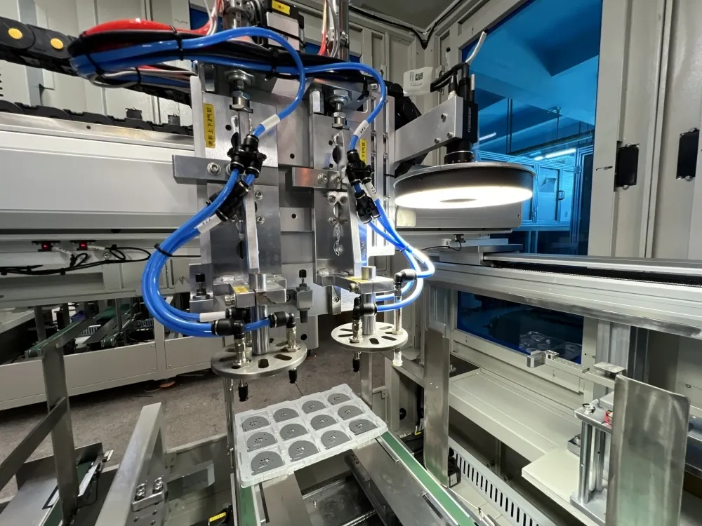 Auto Assembly Machine by Yicheng-2 7