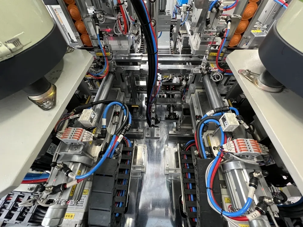 Junction Box Assembly Machine - - Yicheng 6