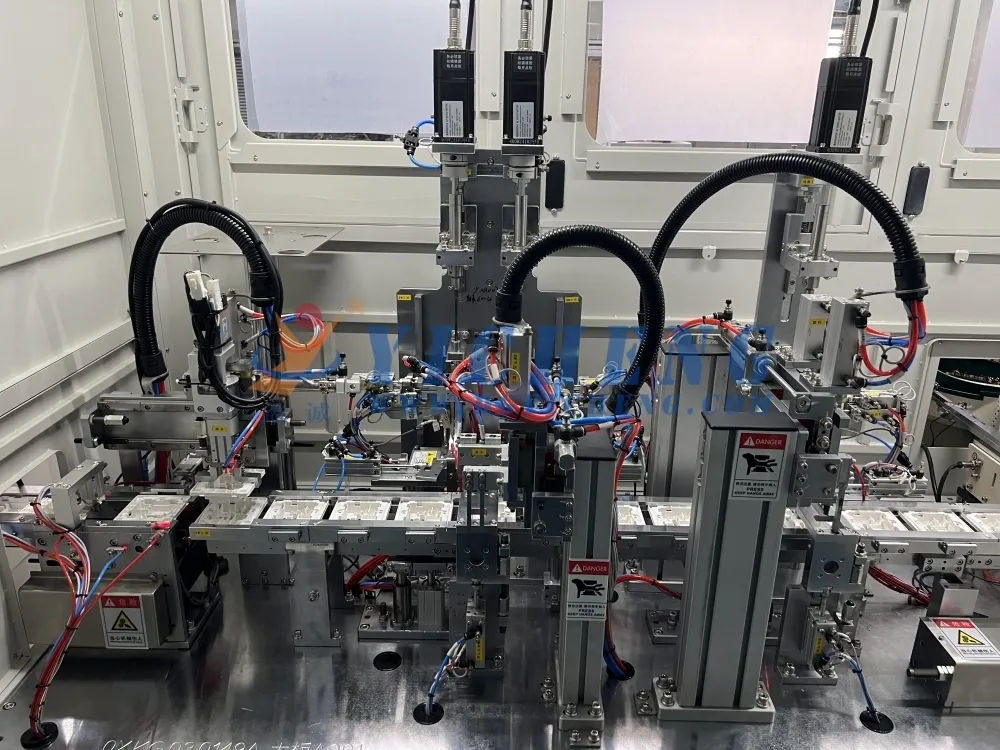 Automatic Electronic Components Assembly Machine by Yicheng 10