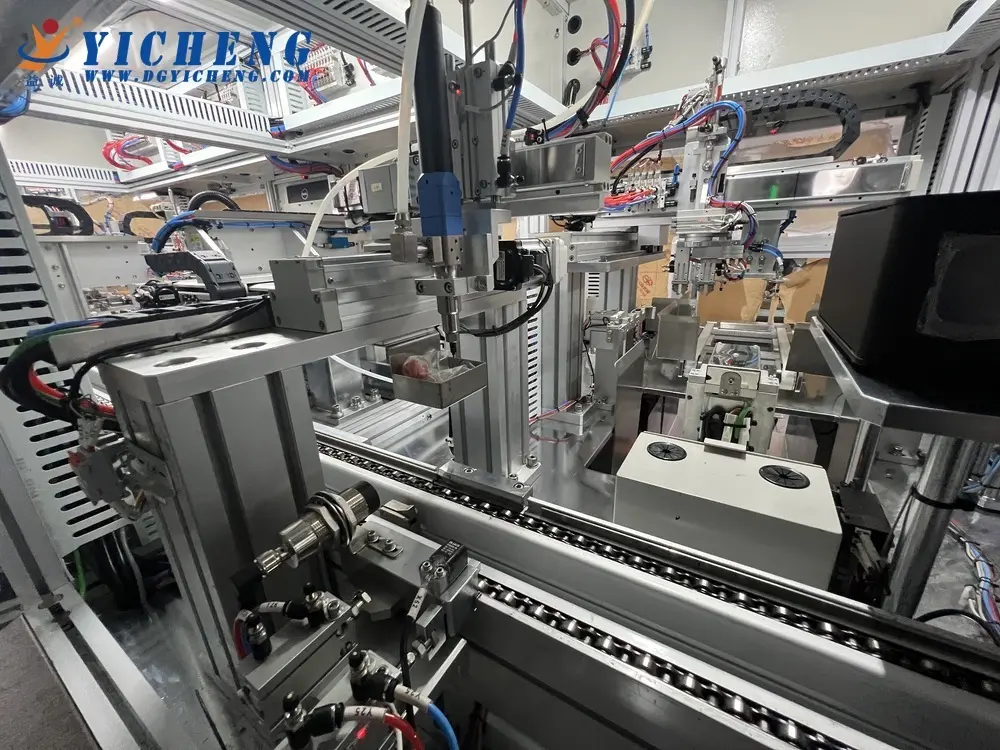 Automatic Assembly Machine - - Yicheng 8