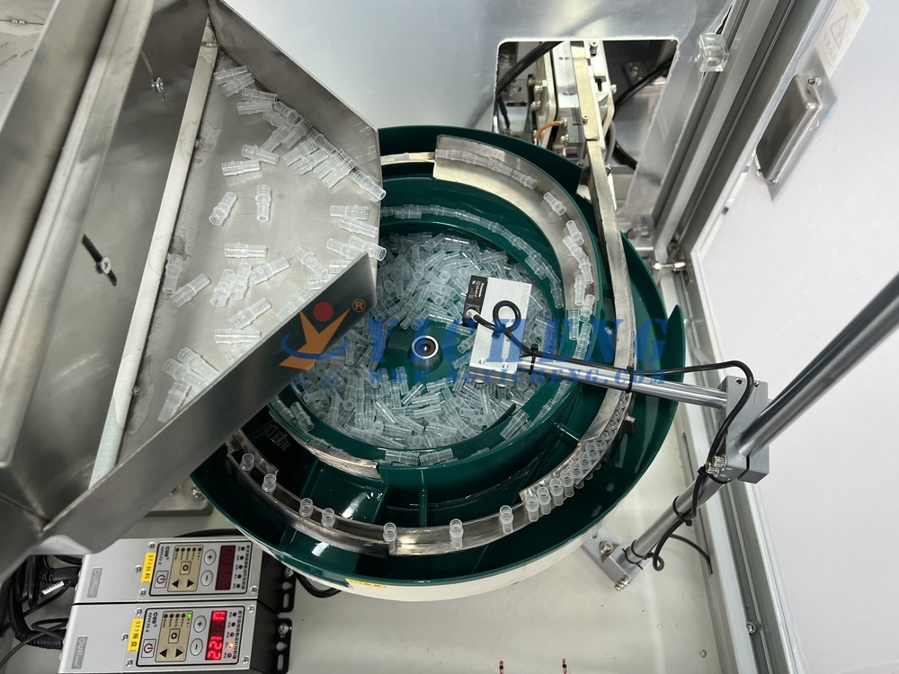 Máquina de ensamblaje de válvula de control médica automática de alta velocidad 6