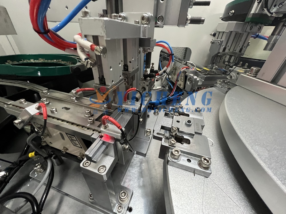 High-Precision Fastening Fully Automatic Screw Locking Equipment 6