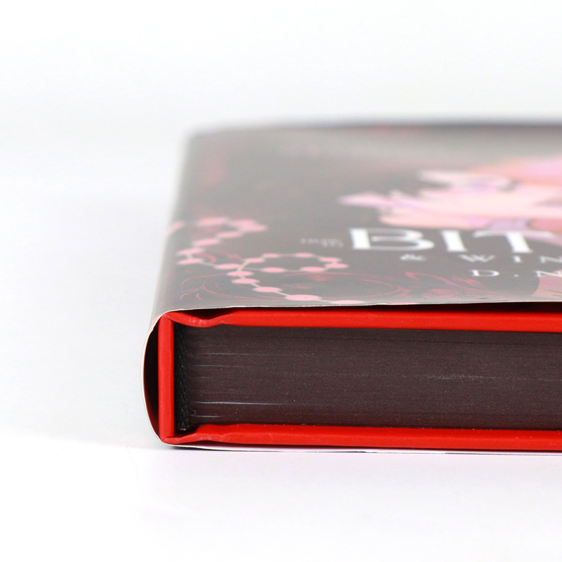 Op maat gemaakte luxe hardcover boeken met gespoten randen, gedrukt op aanvraag. 5
