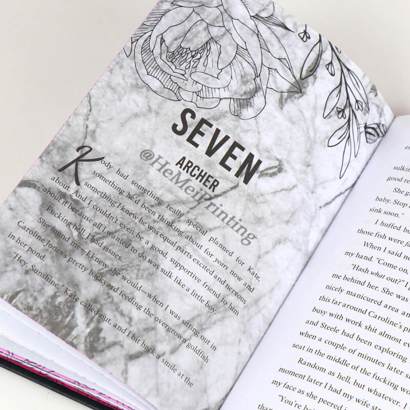 Stampa personalizzata di libri in edizione speciale con bordi rosa spruzzati - Autopubblicazione 6
