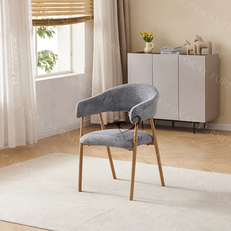 A suavidade e a maestria dos materiais se unem: a versatilidade redefinida. 1