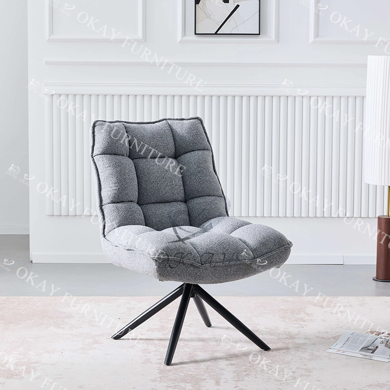 Revêtement matelassé à neuf carrés + lin à tissage grossier bicolore (beige thé au lait / gris lin) — une chaise polyvalente qui fait le lien entre le style crème nordique et l'esthétique industrielle légère. 1