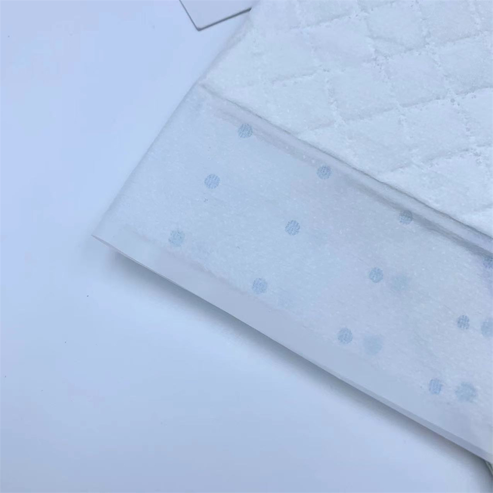 OEM Wholesale High Absorbent Disposable Waterproof Bed Pads Leak Guard Incontinence Mattress Pads 6