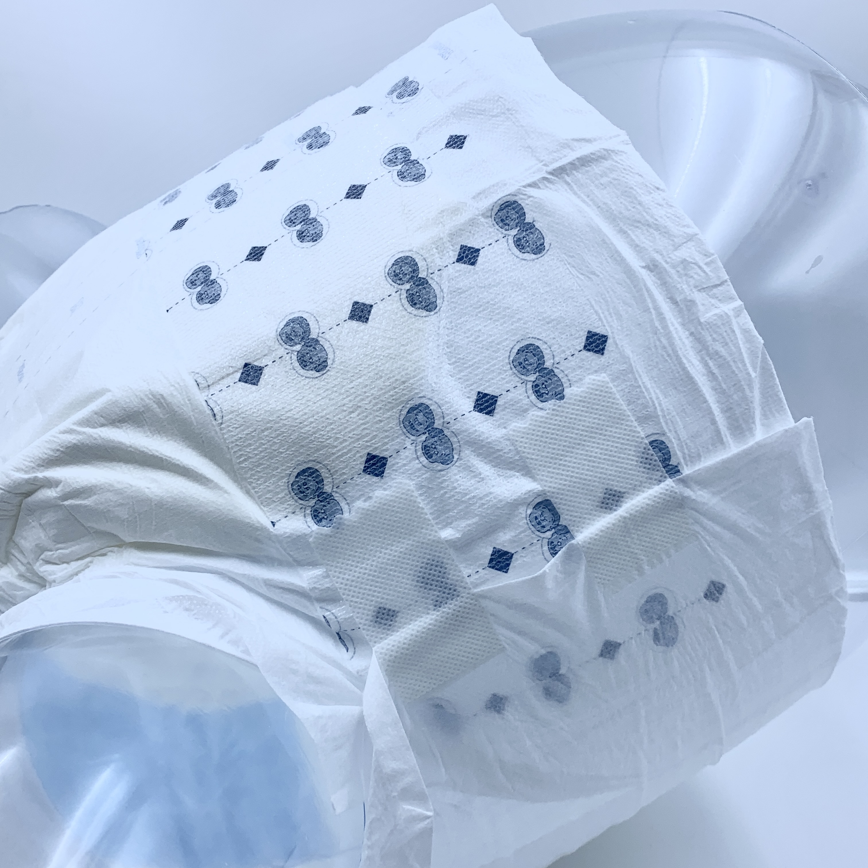 Economic Hot Selling Adult Diapers Disposable Breathable Super Absorbent Adult Diaper Nappies 5