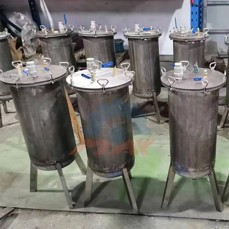Vacuum Emulsifying Mixer Machine by MAXWELL-6 5