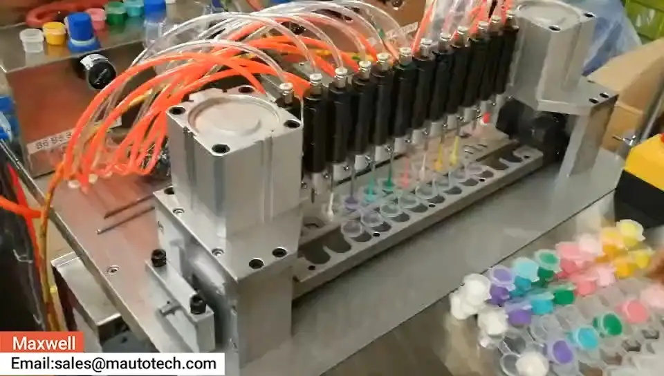 Ry क्रेलिक पेंट फिलिंग आणि कॅपिंग मशीन / 6 कलर्स वॉटर कलर बाटल्या संयुक्त फिलिंग आणि कॅपिंग मशीन 1