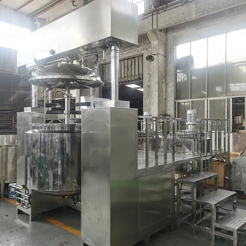 Vacuum Emulsifying Mixer Machine by MAXWELL 4