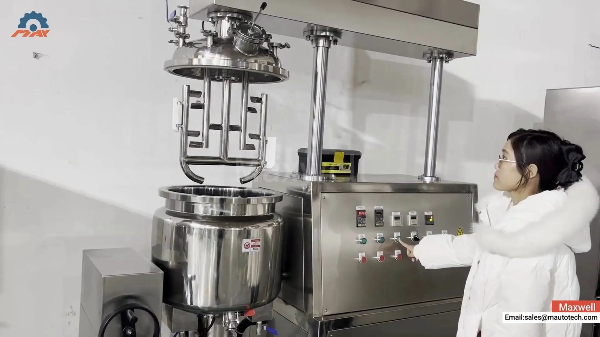 ചുവടെ ഹോമോജെനിസർ വാക്വം എമൽസിഫൈയിബിംഗ് മിക്സർ മെഷീൻ വാക്വം എമൽസിഫയർ 30L 50L 100L 1