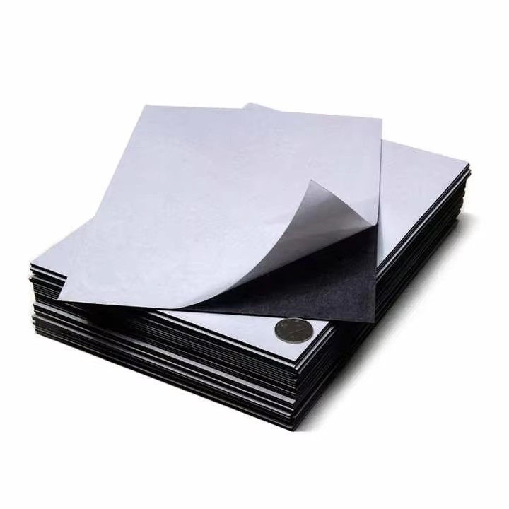 Kits de montaje en pared con imán de goma, juego para colgar magnético seguro para la pared, colgadores de carteles con imán de goma de tamaño personalizado, imanes artísticos seguros para pintura sin perforación, colgadores de marco con imán de goma adhesivo 3M, kit de imán adhesivo protector para pared