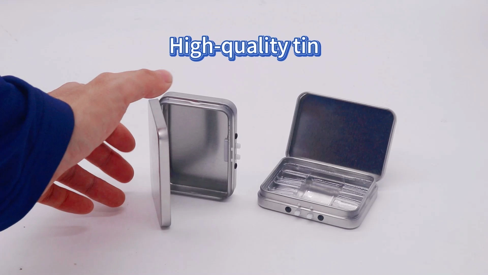 Child resistant tin box for cigarette 1