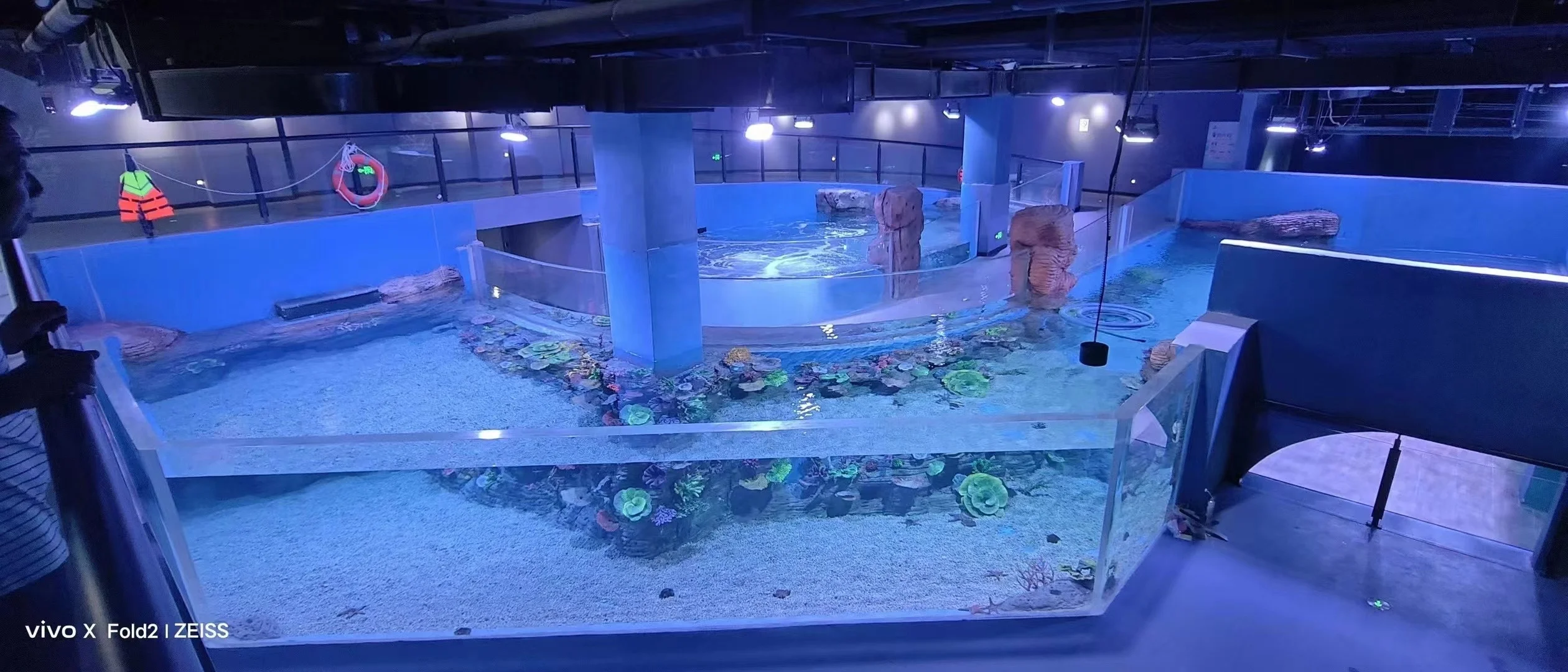Custom Built Aquarium Transparent - - Xchacrylic 3