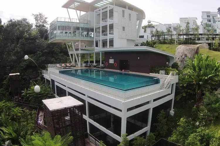 2025 xingcheng acrylic swimming pool with acrylic panel 3