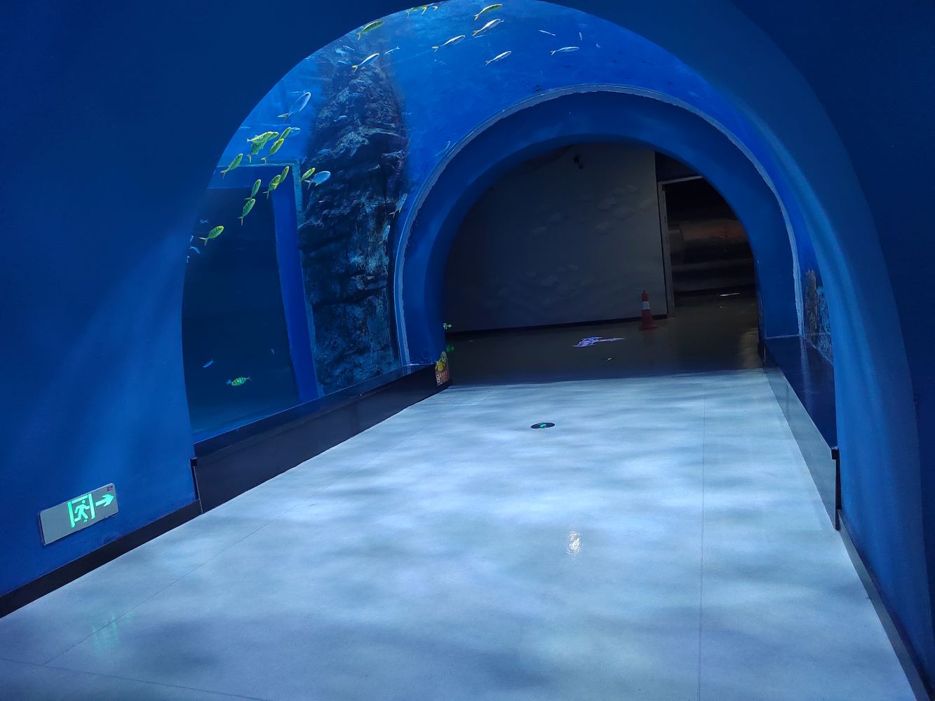 Acrylic Tunnel Xingcheng by Xchacrylic 6