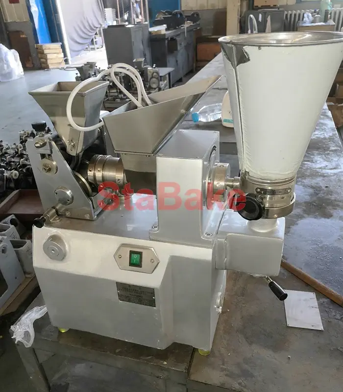 Dumpling Machine for Sale 0.55kw Samosa Dumpling Empanada Makingfactory Price 7