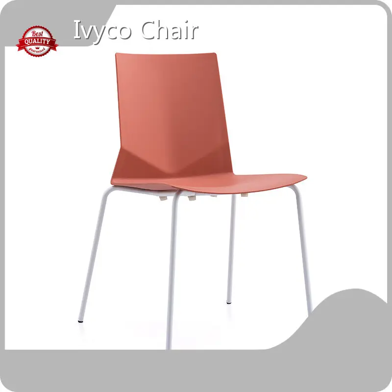 Chaise longue incurvée Ivyco, usine intérieure 1