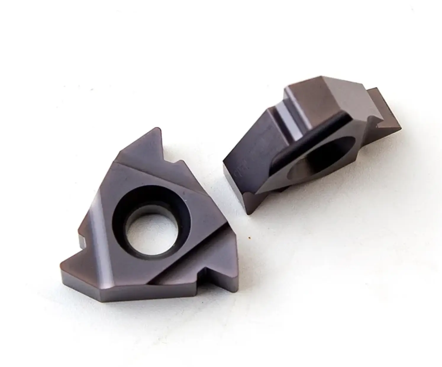 Mastering The Art Of Precision: A Guide To Using A Thread Cutting Tool 1