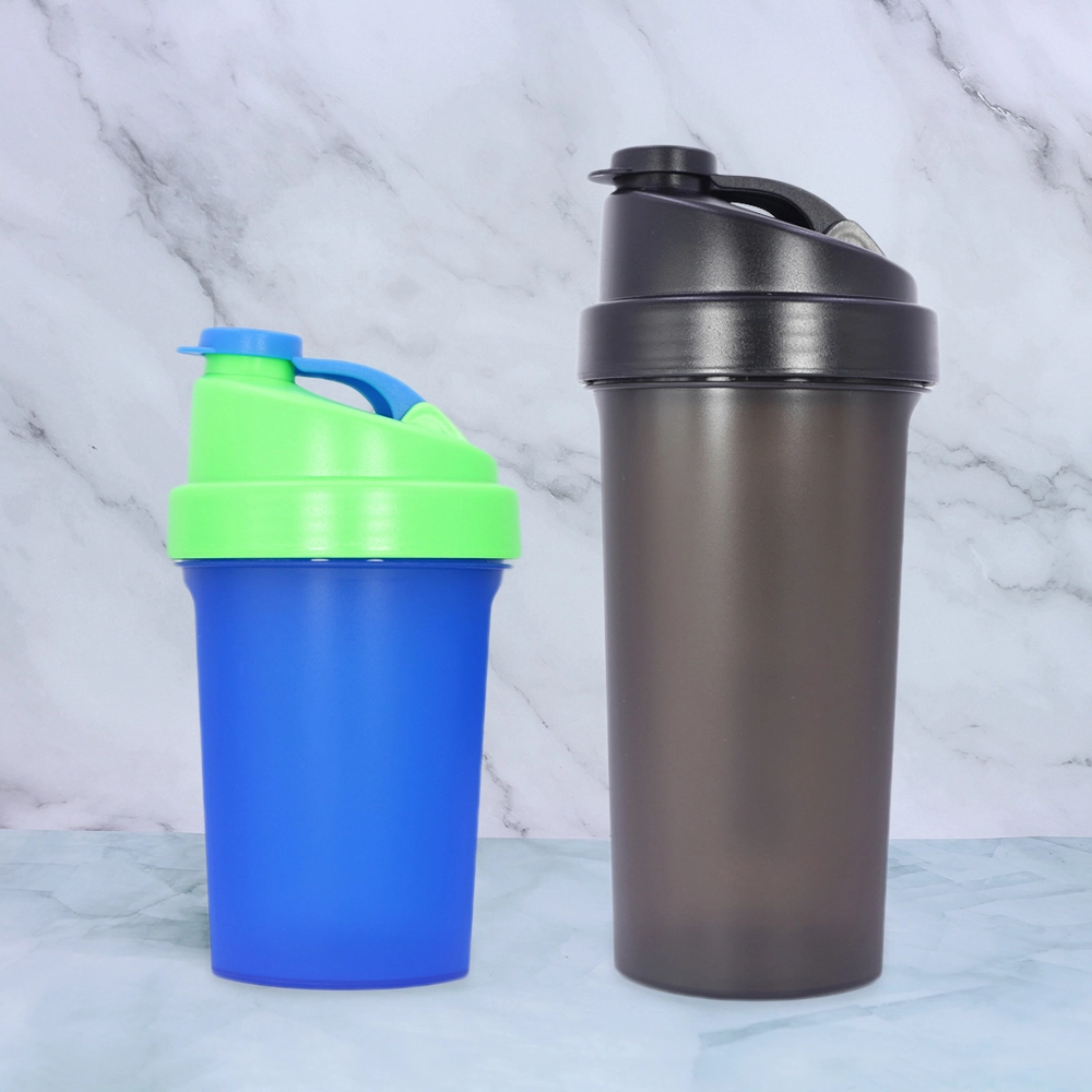 Protein-Shaker-Flasche mit Kunststoffsieb 1