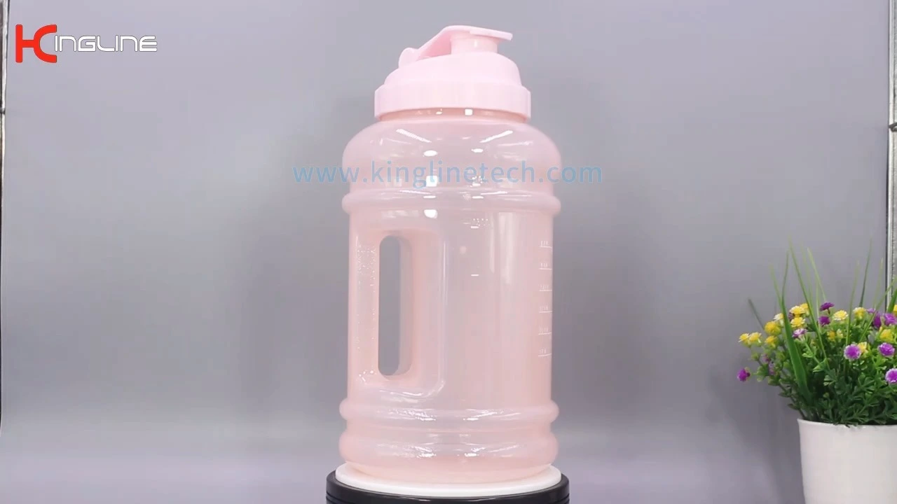 Grande bouteille d'eau de sport de couleur transparente personnalisée KingLine avec poignée pour le fitness 1