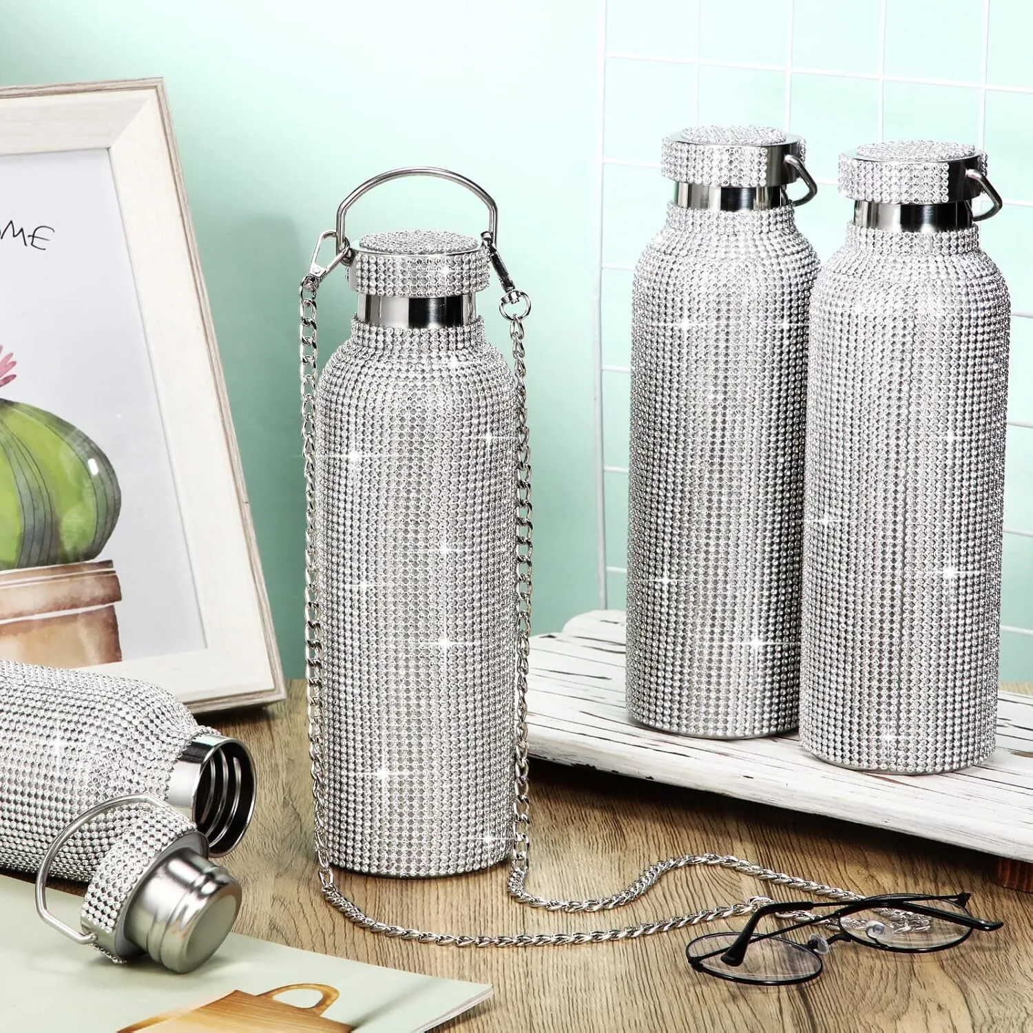 Diamond flash stainless steel water bottle with handle for taking photos outside 1