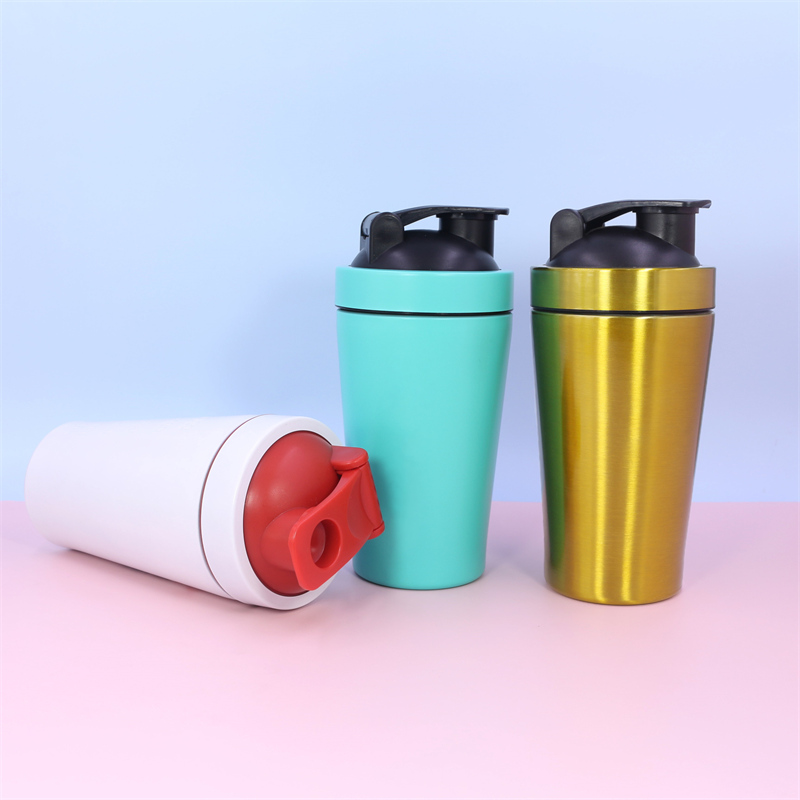 Shaker per proteine ​​in acciaio inox da 500 ml | Shaker da palestra in metallo SS304 a doppia parete con coperchio in PP per miscelare proteine ​​in polvere 5