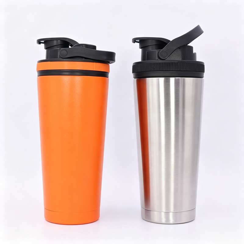 Nuovo shaker per proteine ​​a doppia parete in acciaio inossidabile dal design innovativo. 1