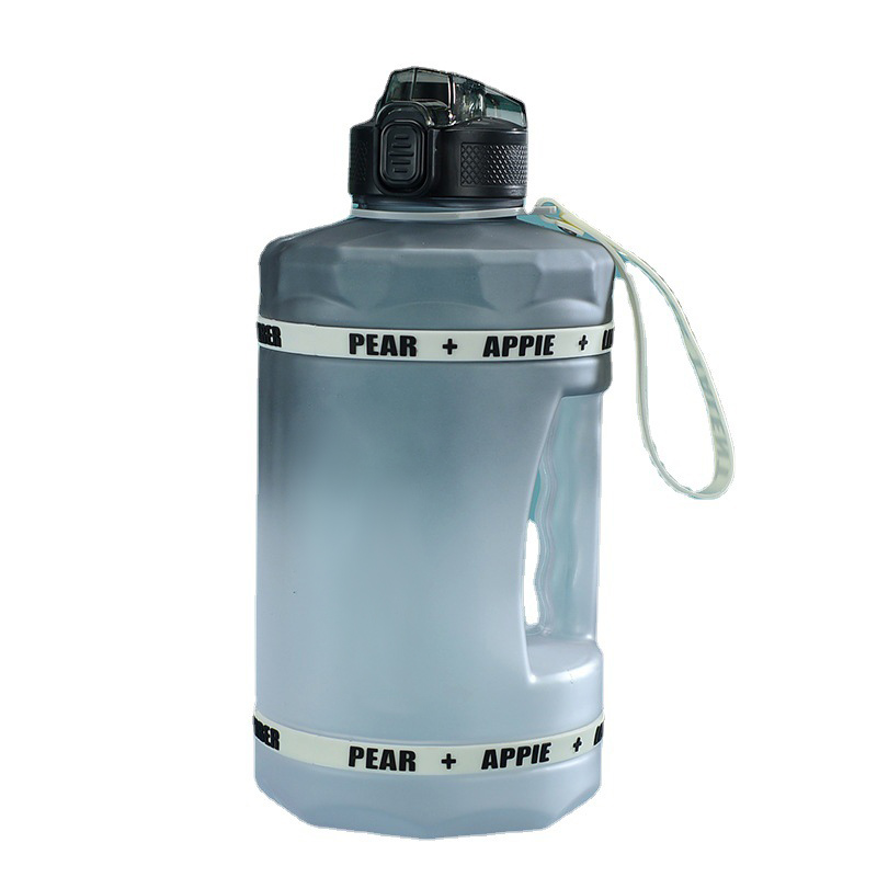 Garrafa de água esportiva grande de 2200ml em Tritan com anéis de silicone e cordão | Garrafa de água grande para academia e atividades ao ar livre, atacado, OEM, ODM 1