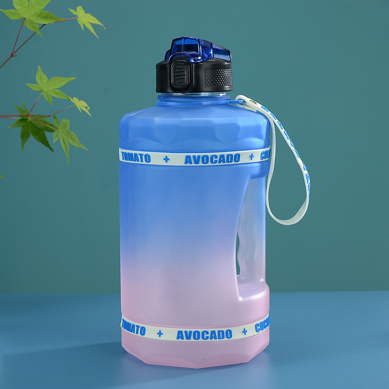 Garrafa de água esportiva grande de 2200ml em Tritan com anéis de silicone e cordão | Garrafa de água grande para academia e atividades ao ar livre, atacado, OEM, ODM 7