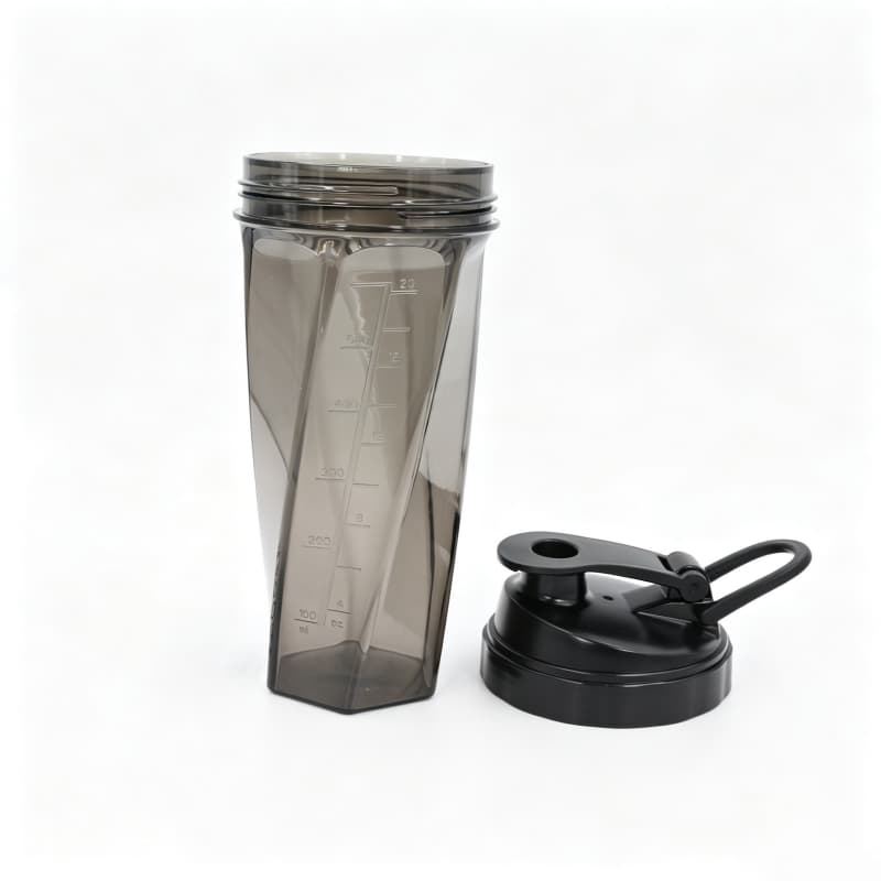 Garrafa shaker de proteína de 700ml em Tritan/PP com esfera misturadora de metal, copo shaker à prova de vazamentos para academia, copo para suplementos fitness com logotipo personalizado para atacado 16