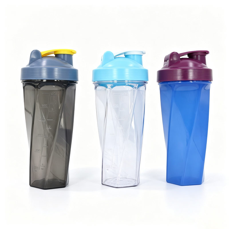 Nuovo design per shaker per proteine ​​da 700 ml con sfera miscelatrice in acciaio inox | Shaker da palestra all'ingrosso in Tritan e PP 2