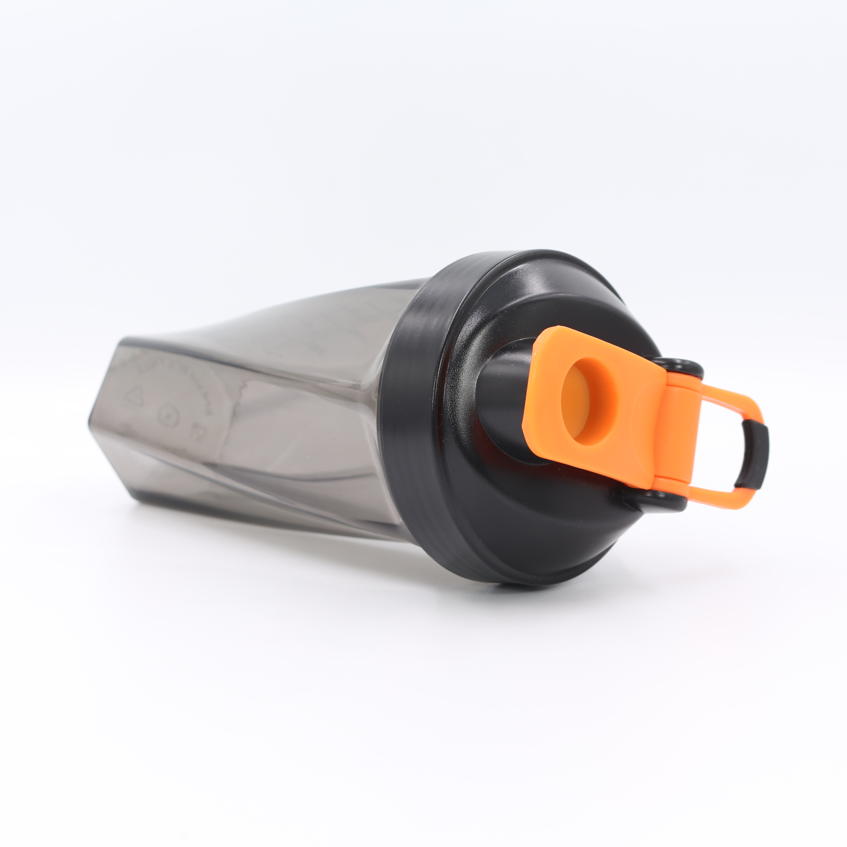Nuovo shaker per proteine ​​geometrico da 700 ml con sfera miscelatrice in acciaio inox | Shaker personalizzato in Tritan e PP per palestra, vendita all'ingrosso 4