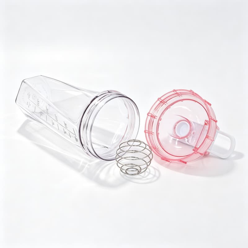 Shaker per proteine ​​da 700 ml di nuovo design con sfera di miscelazione in acciaio inossidabile | Produttore all'ingrosso di shaker per integratori da palestra in Tritan PP 15