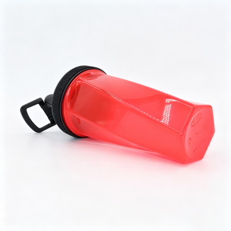 Nuovo shaker per proteine ​​geometrico da 700 ml all'ingrosso | Shaker da palestra in Tritan e PP con sfera miscelatrice in acciaio inossidabile 17