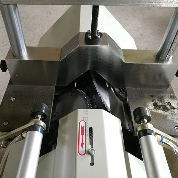 Double Head Upvc Welding Machine Price Manufacturers 4