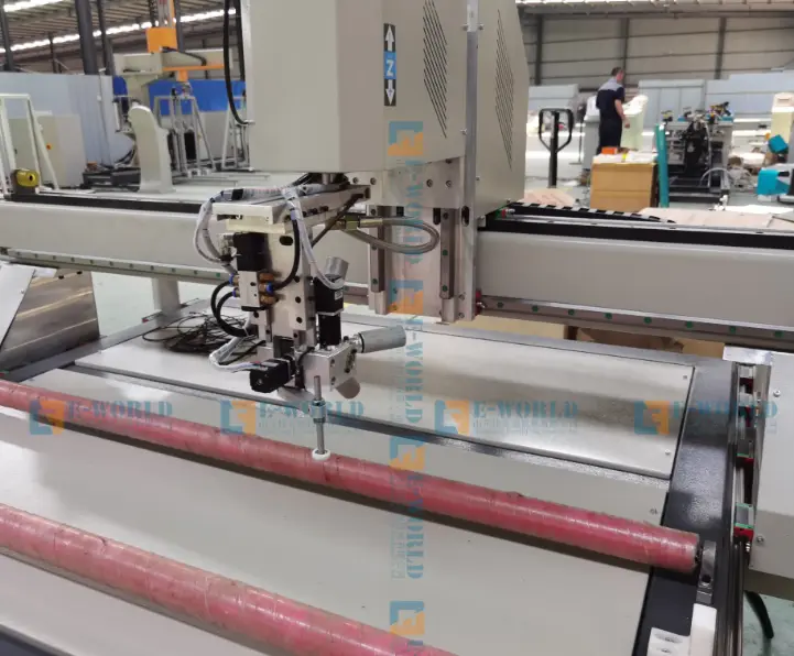Eworld Window Manufacturing Machinery Glue Sealing Machine Window Manufacturing MachinerySupply 3