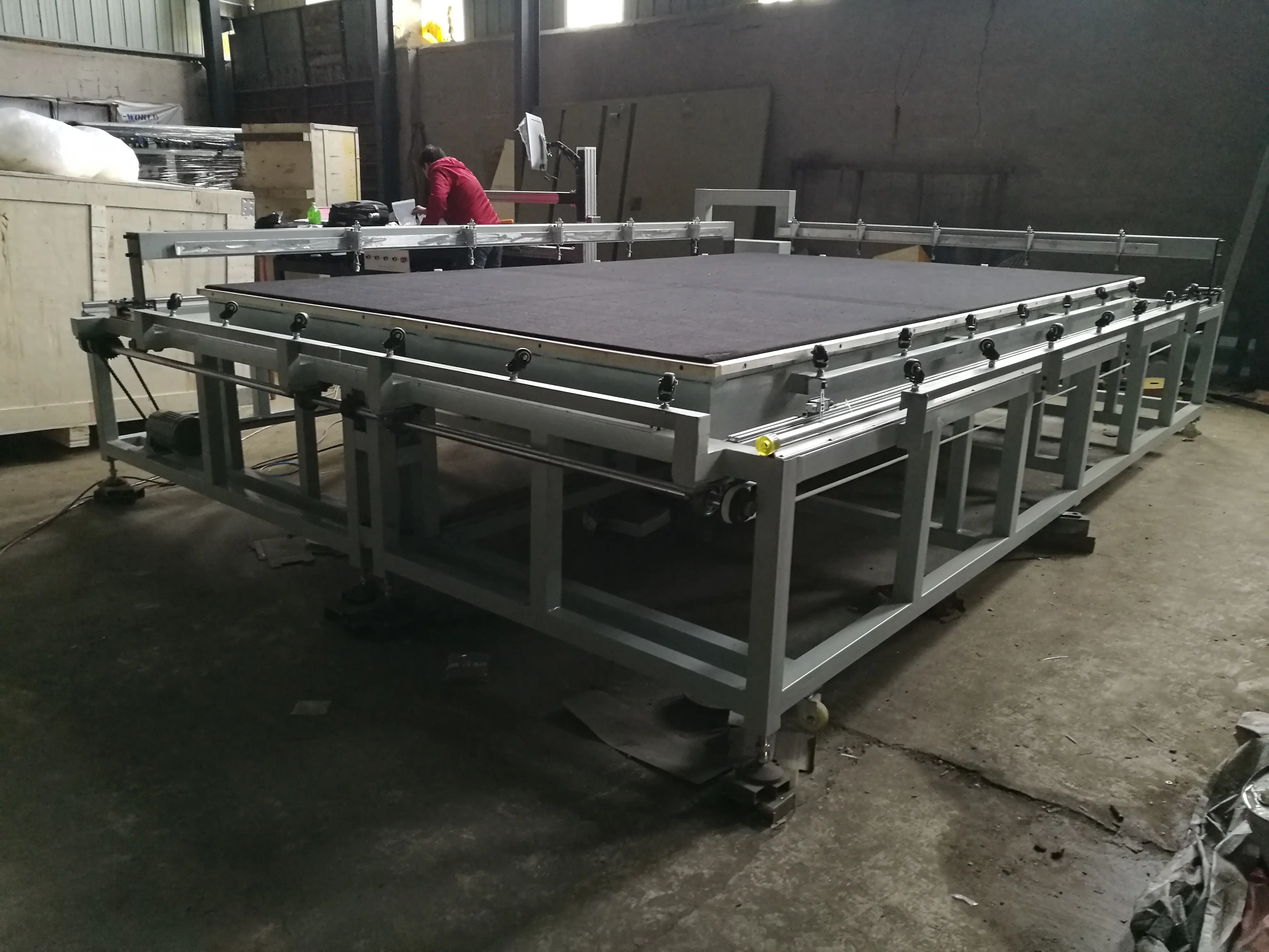 Automatic Glass Cutting Table for Sale High Efficiency Semi-automatic Glass Cutting MachineSuppliers 4
